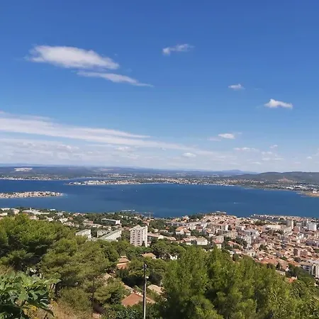 Entier 6 Pers A 500m De La * Sete